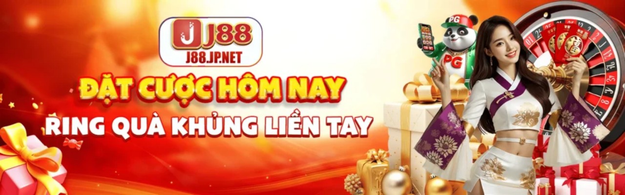 Hình ảnh sòng bạc trực tuyến với dealer và các bàn chơi Baccarat, Roulette